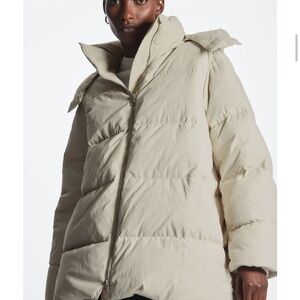 COS Women's Cream Puffer Jacket